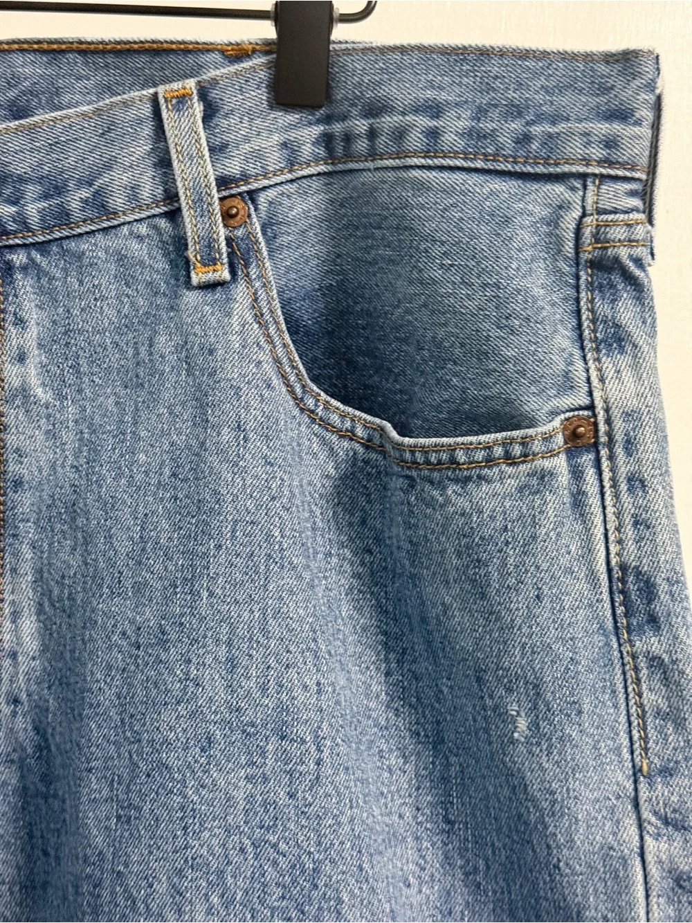Levi’s 501 Men’s Jeans W40 L32 Button Fly Straight Leg Faded Blue